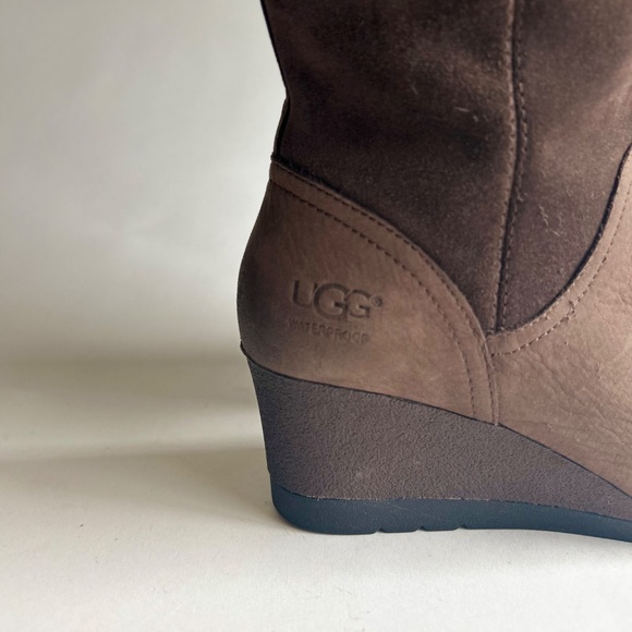 UGG Chocolate Brown Suede Genuine Leather Sheepskin Lining Mid Calf Boots size 8 - Picture 15 of 16